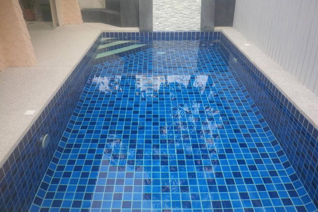 Villa Rose With Private Pool And Jacuzzi 100M To Beach Pattaya Exterior foto
